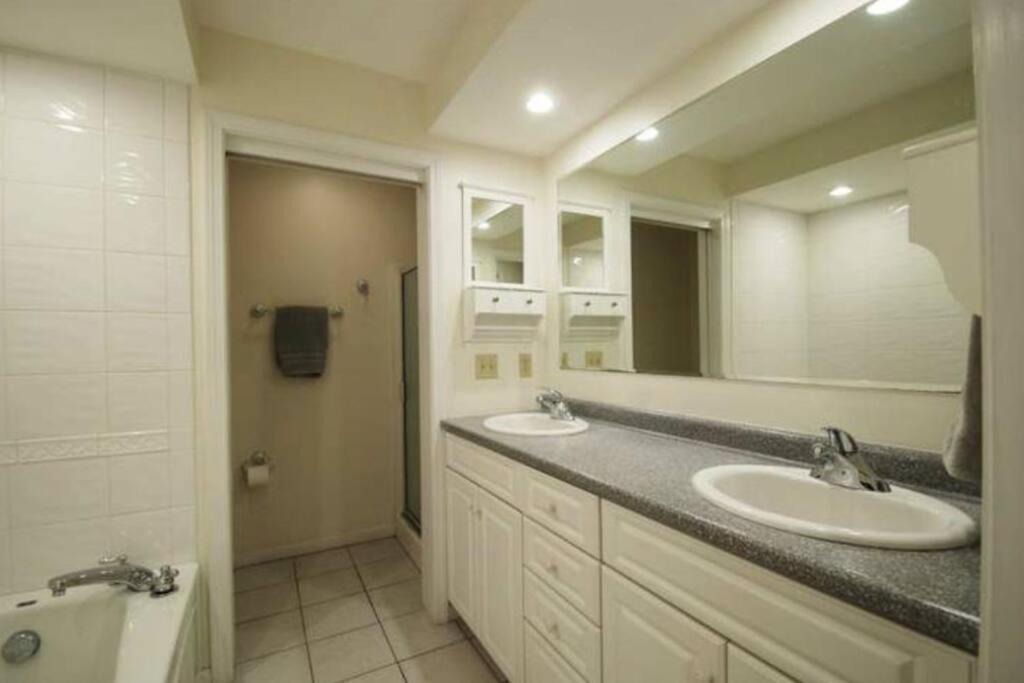Beautiful Spacious Home W/ Game Room. Gilford Extérieur photo