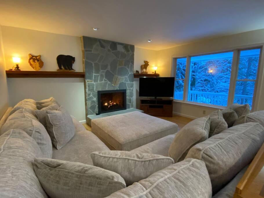Beautiful Spacious Home W/ Game Room. Gilford Extérieur photo